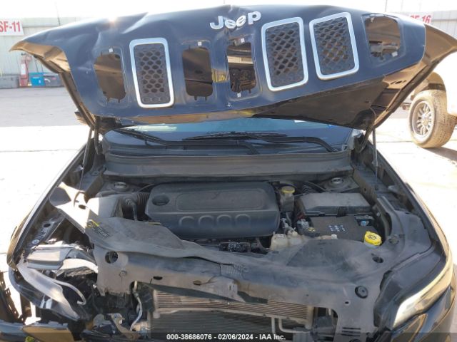 Photo 9 VIN: 1C4PJLLBXLD620135 - JEEP CHEROKEE 