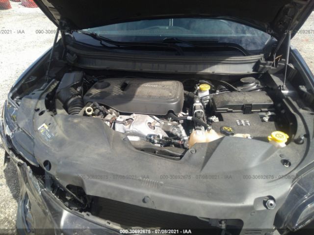 Photo 9 VIN: 1C4PJLLN3KD221205 - JEEP CHEROKEE 