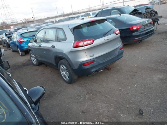 Photo 2 VIN: 1C4PJMAB0FW522832 - JEEP CHEROKEE 