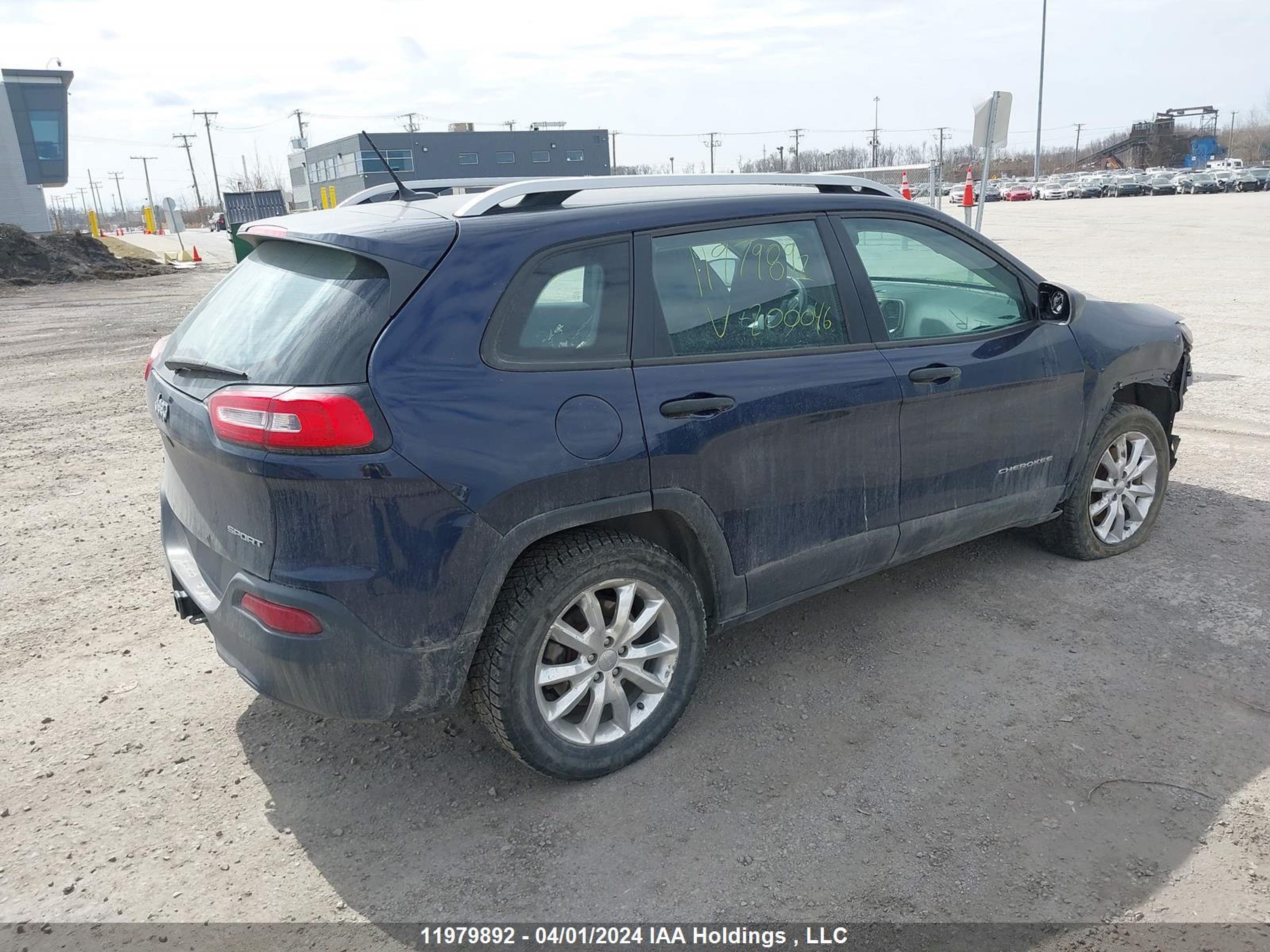 Photo 3 VIN: 1C4PJMAB0GW200046 - JEEP CHEROKEE 