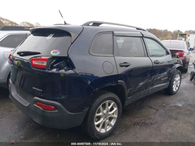 Photo 3 VIN: 1C4PJMAB0GW278083 - JEEP CHEROKEE 