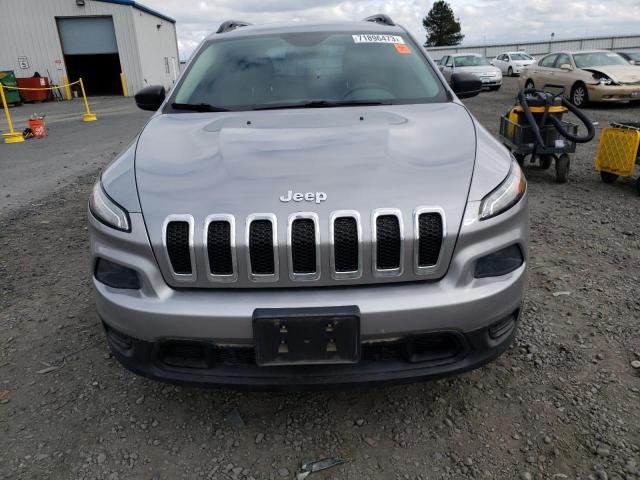 Photo 4 VIN: 1C4PJMAB2GW111806 - JEEP CHEROKEE 