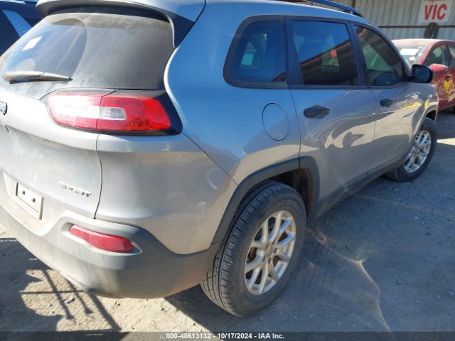 Photo 3 VIN: 1C4PJMAB2GW121915 - JEEP CHEROKEE 