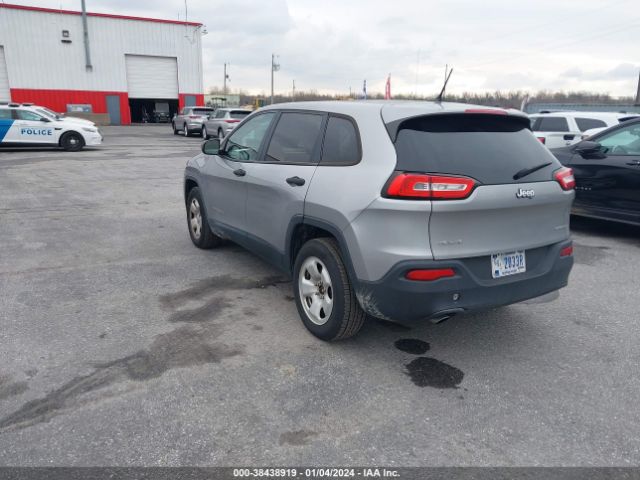 Photo 2 VIN: 1C4PJMAB2GW151383 - JEEP CHEROKEE 