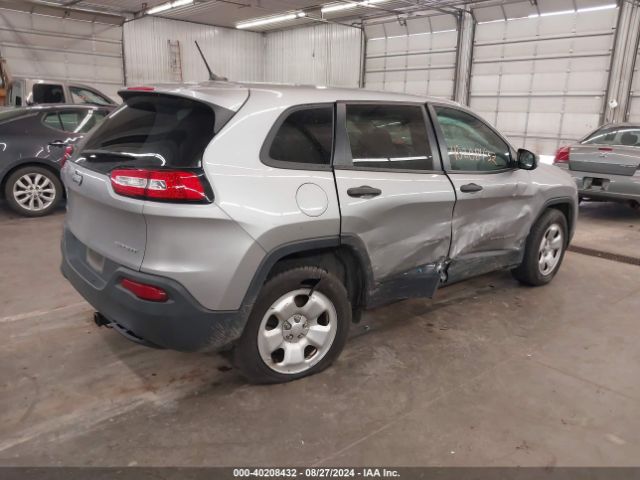 Photo 3 VIN: 1C4PJMAB2HW579424 - JEEP CHEROKEE 