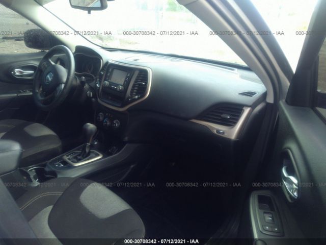 Photo 4 VIN: 1C4PJMAB3GW164238 - JEEP CHEROKEE 