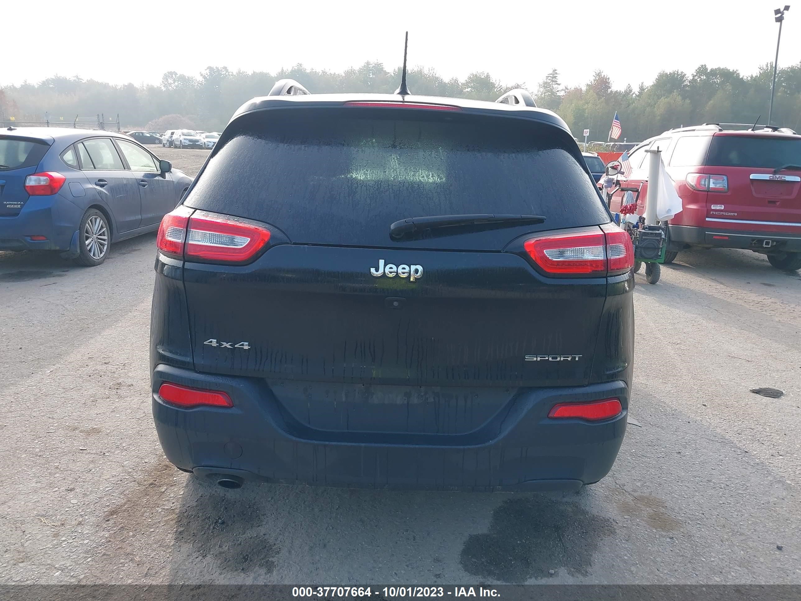 Photo 15 VIN: 1C4PJMAB3GW226706 - JEEP CHEROKEE 