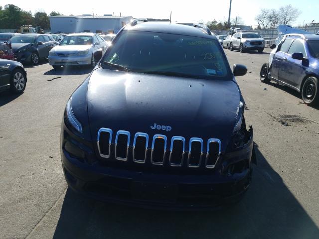 Photo 8 VIN: 1C4PJMAB3GW250987 - JEEP CHEROKEE 