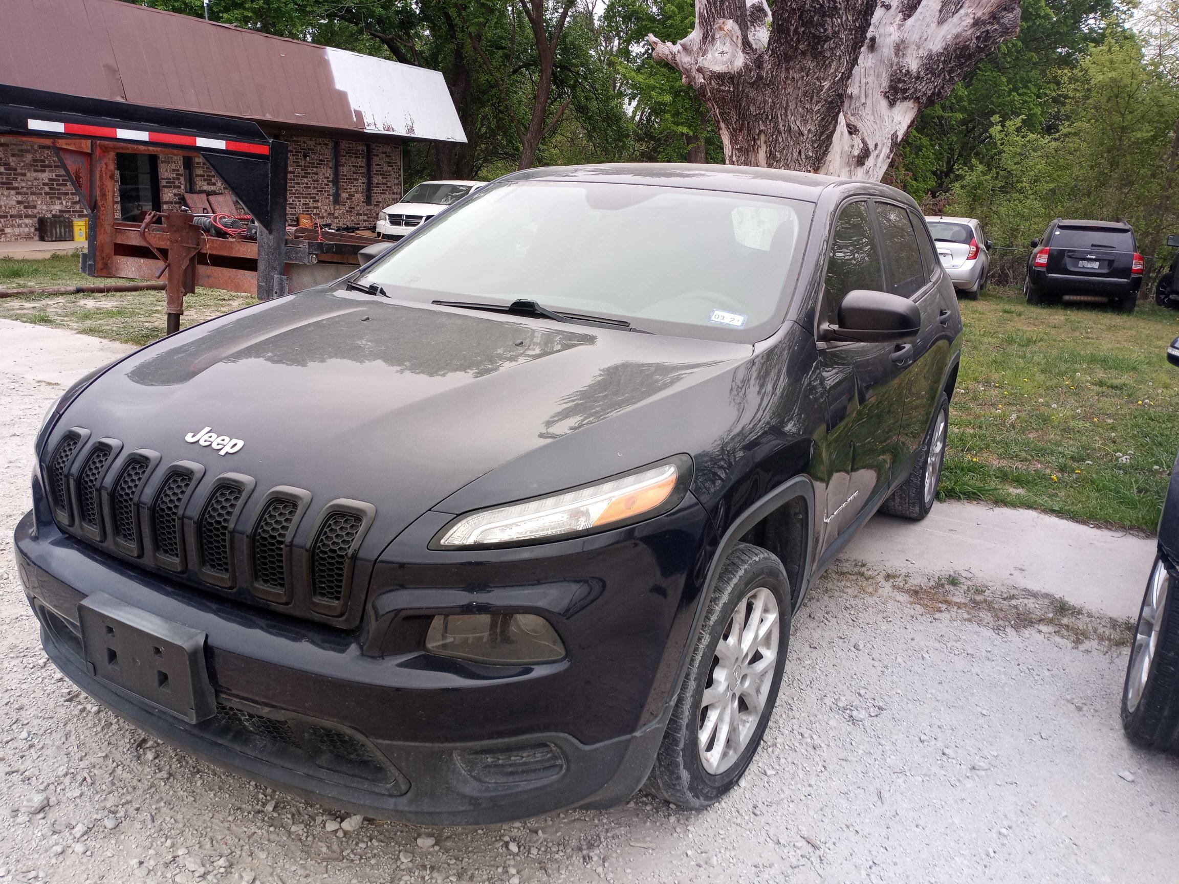 Photo 1 VIN: 1C4PJMAB4EW233323 - JEEP CHEROKEE S 