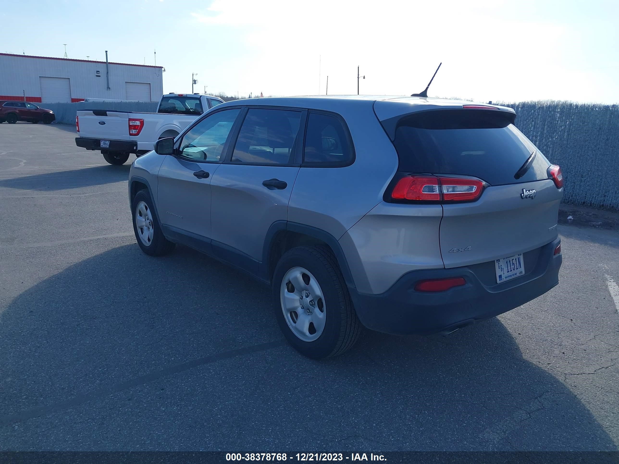 Photo 2 VIN: 1C4PJMAB4EW273076 - JEEP CHEROKEE 