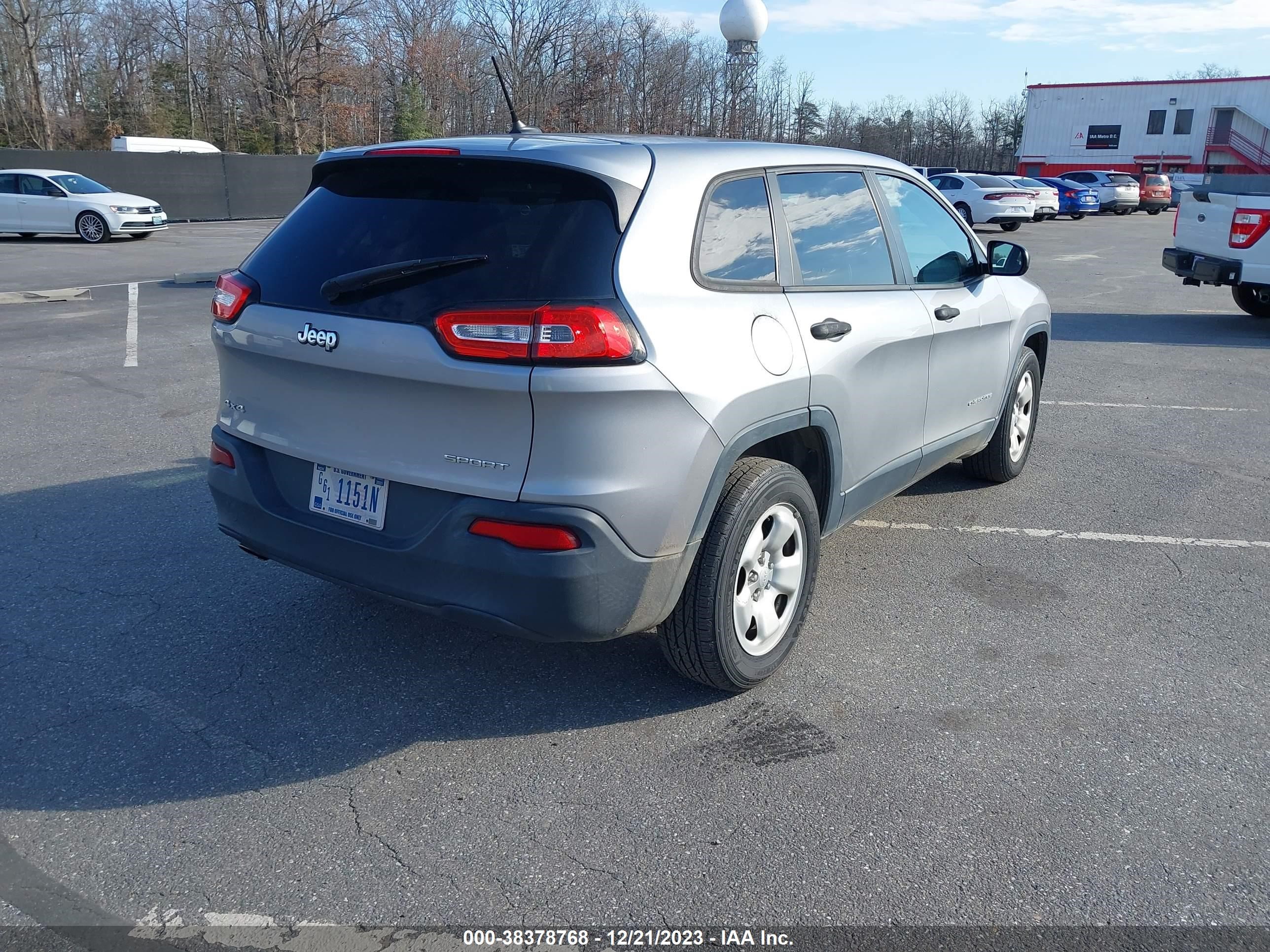 Photo 3 VIN: 1C4PJMAB4EW273076 - JEEP CHEROKEE 