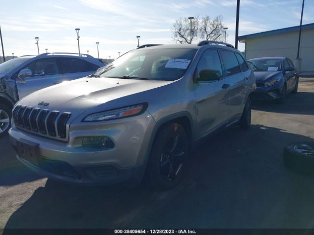 Photo 1 VIN: 1C4PJMAB4HW560938 - JEEP CHEROKEE 