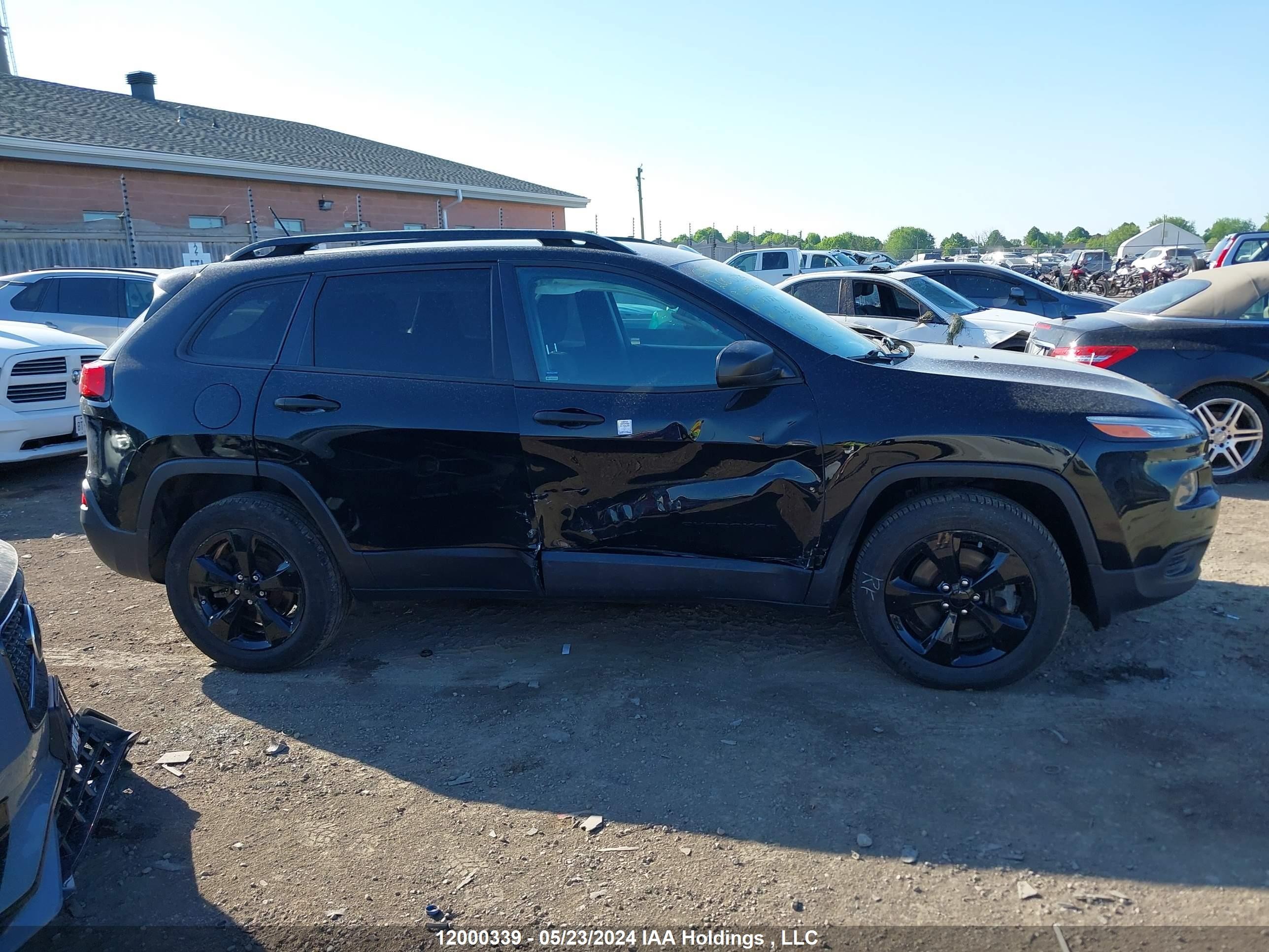 Photo 12 VIN: 1C4PJMAB4JD541727 - JEEP CHEROKEE 