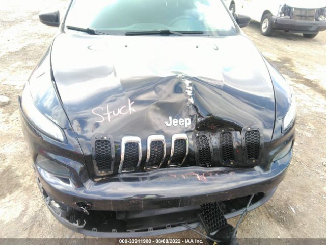 Photo 9 VIN: 1C4PJMAB5EW210438 - JEEP CHEROKEE 