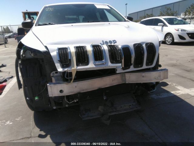 Photo 5 VIN: 1C4PJMAB5EW252964 - JEEP CHEROKEE 