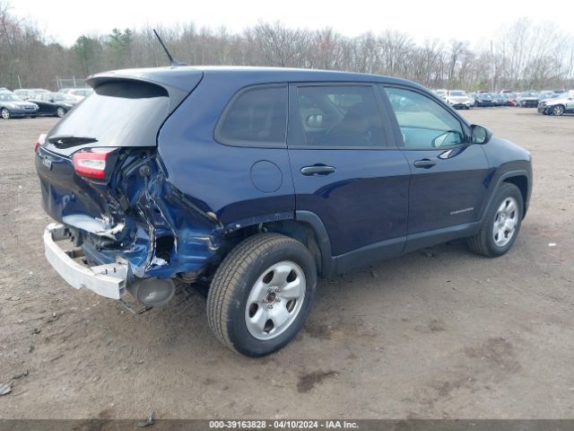 Photo 3 VIN: 1C4PJMAB5GW116966 - JEEP CHEROKEE 