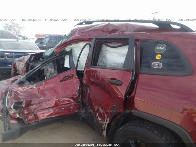 Photo 5 VIN: 1C4PJMAB9GW308147 - JEEP CHEROKEE 