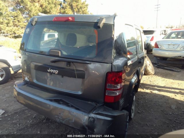 Photo 3 VIN: 1C4PJMAK0CW142515 - JEEP LIBERTY 