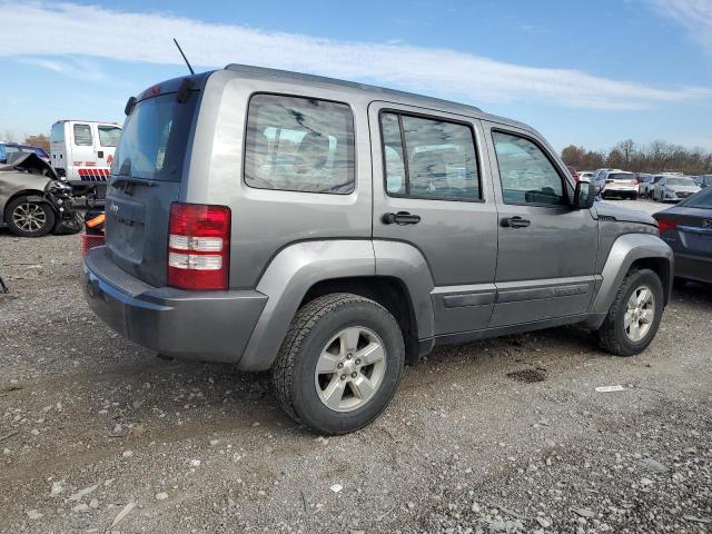 Photo 2 VIN: 1C4PJMAK0CW170122 - JEEP LIBERTY 