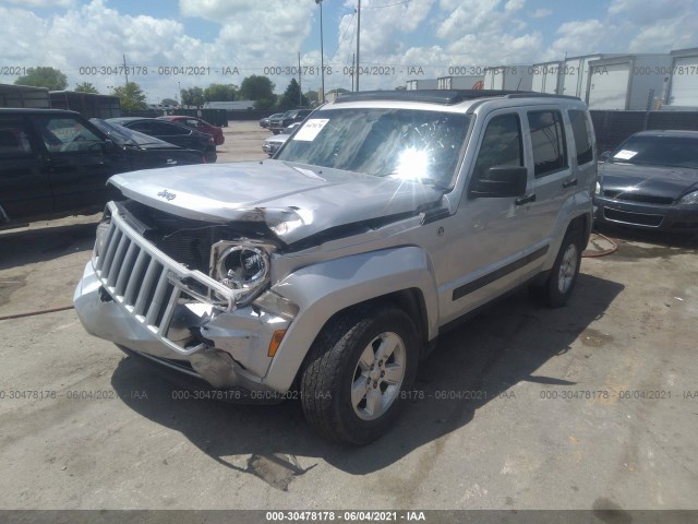 Photo 1 VIN: 1C4PJMAK0CW170184 - JEEP LIBERTY 