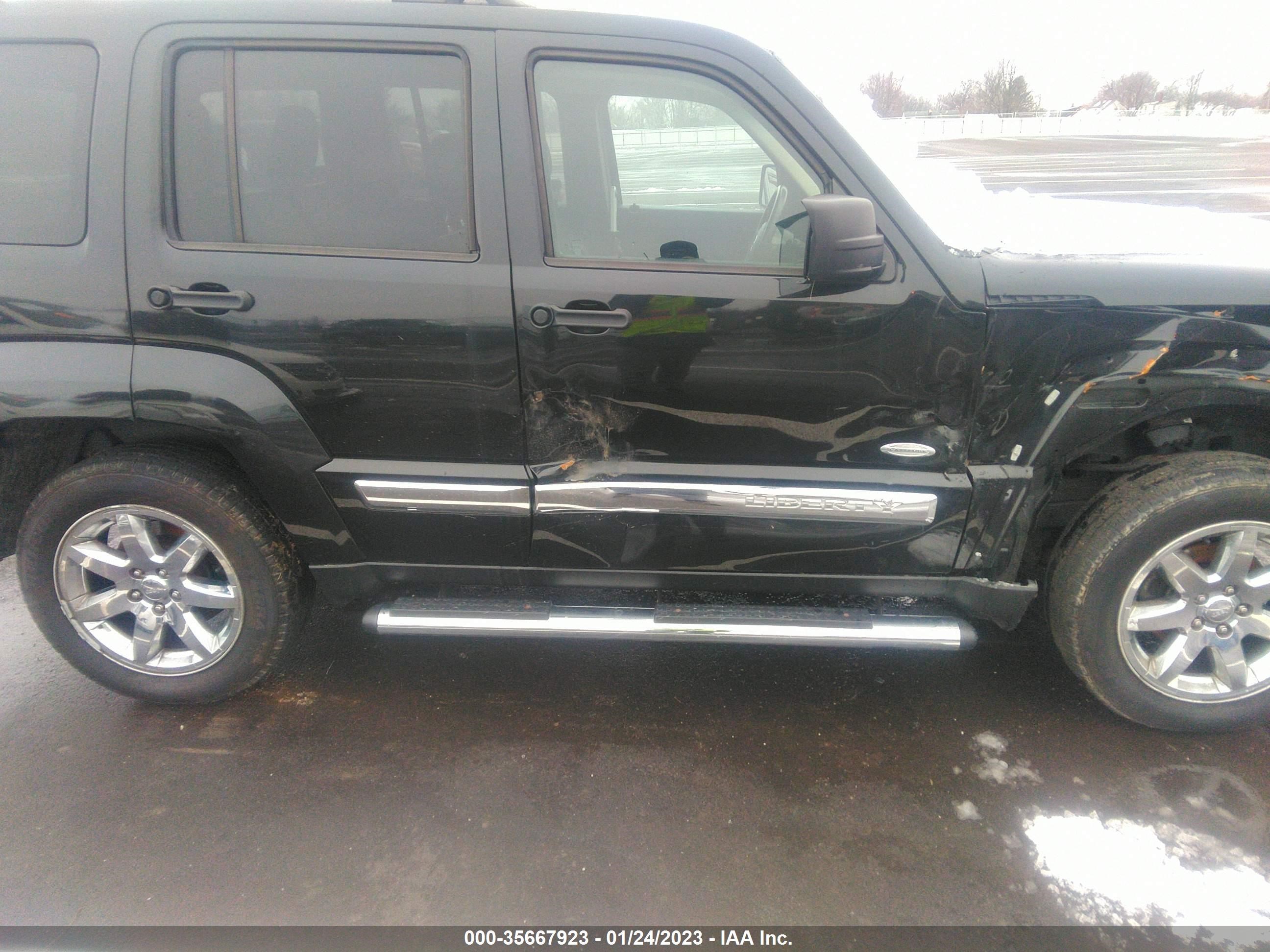 Photo 11 VIN: 1C4PJMAK0CW196641 - JEEP LIBERTY (NORTH AMERICA) 