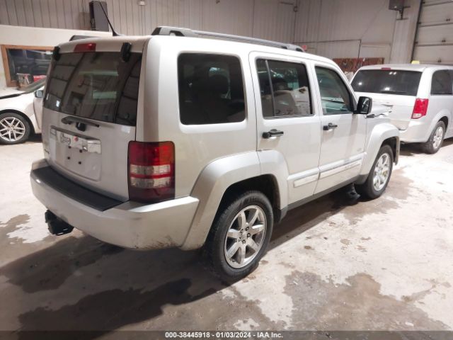 Photo 3 VIN: 1C4PJMAK0CW199183 - JEEP LIBERTY 