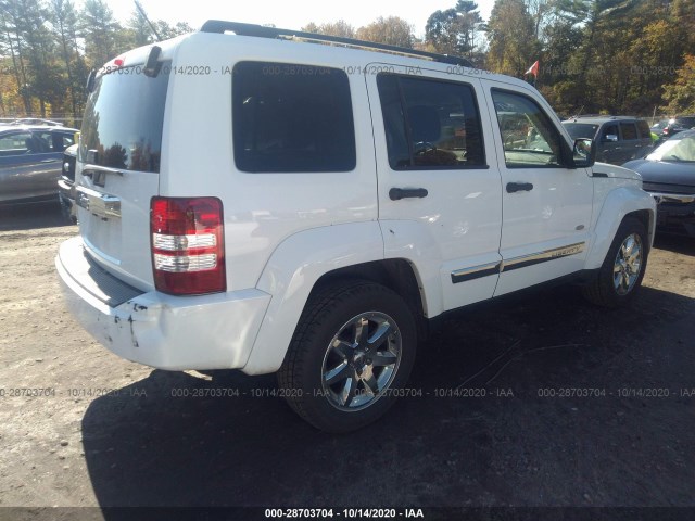 Photo 3 VIN: 1C4PJMAK0CW203815 - JEEP LIBERTY 