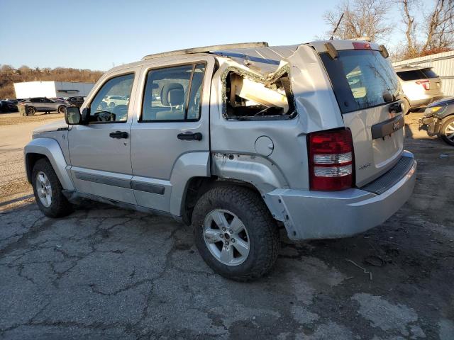 Photo 1 VIN: 1C4PJMAK1CW104372 - JEEP LIBERTY 