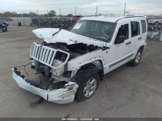 Photo 1 VIN: 1C4PJMAK1CW148372 - JEEP LIBERTY 