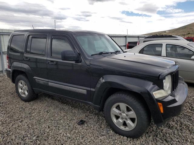 Photo 3 VIN: 1C4PJMAK1CW157301 - JEEP LIBERTY 