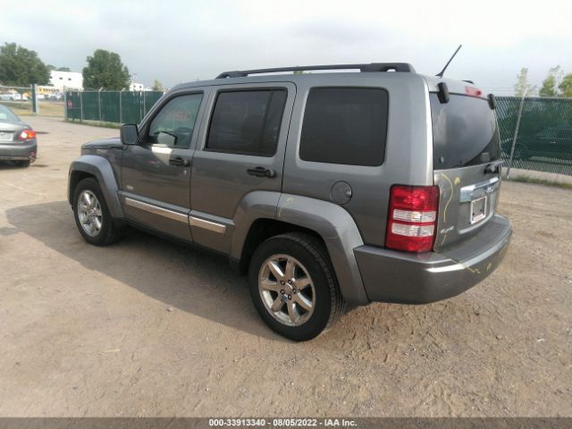 Photo 2 VIN: 1C4PJMAK1CW170890 - JEEP LIBERTY 