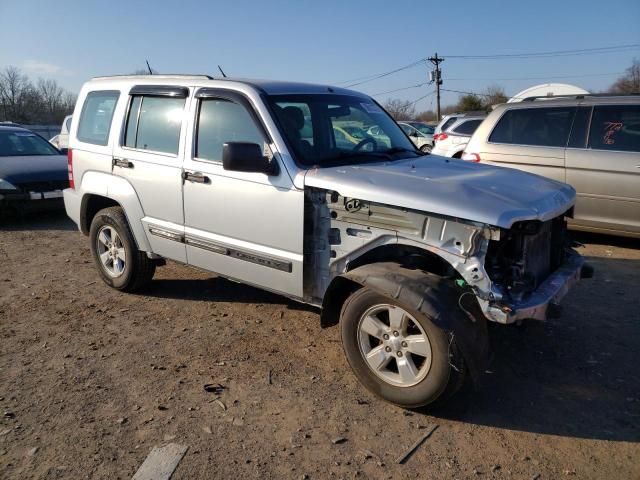 Photo 3 VIN: 1C4PJMAK1CW185244 - JEEP LIBERTY SP 