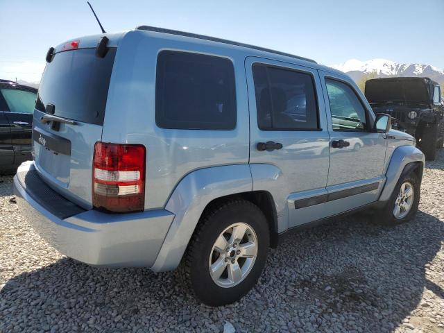 Photo 2 VIN: 1C4PJMAK1CW216976 - JEEP LIBERTY 