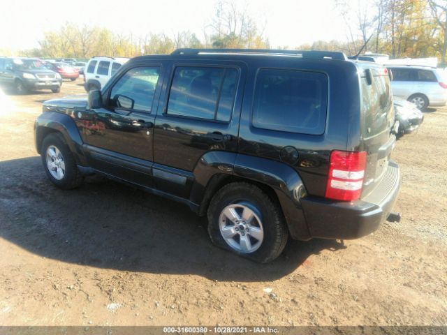 Photo 2 VIN: 1C4PJMAK2CW103442 - JEEP LIBERTY 