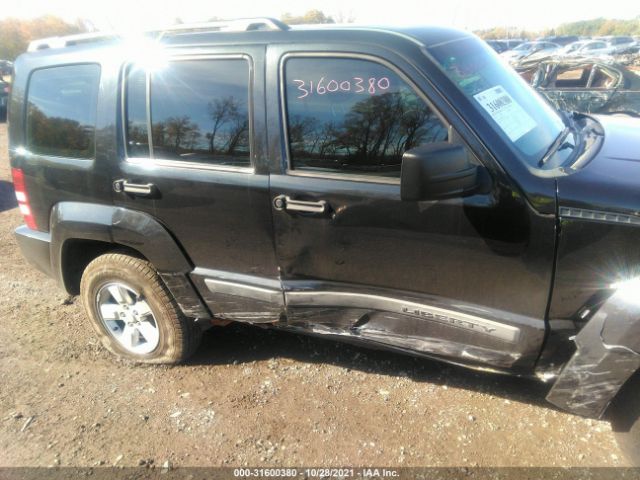 Photo 5 VIN: 1C4PJMAK2CW103442 - JEEP LIBERTY 