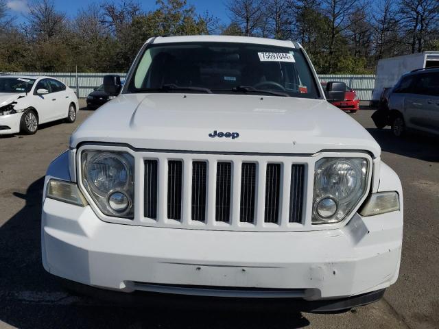 Photo 4 VIN: 1C4PJMAK2CW105823 - JEEP LIBERTY SP 