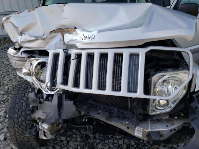 Photo 11 VIN: 1C4PJMAK2CW118880 - JEEP LIBERTY SP 