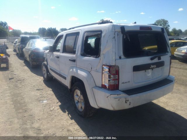 Photo 2 VIN: 1C4PJMAK2CW119009 - JEEP LIBERTY 