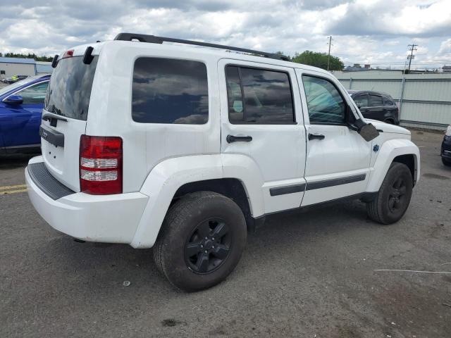 Photo 2 VIN: 1C4PJMAK2CW130138 - JEEP LIBERTY 