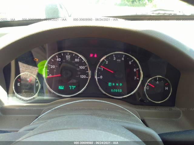 Photo 6 VIN: 1C4PJMAK2CW164645 - JEEP LIBERTY 