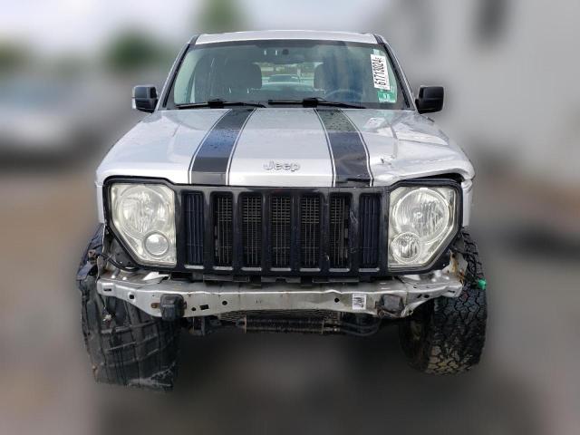 Photo 4 VIN: 1C4PJMAK2CW183504 - JEEP LIBERTY 