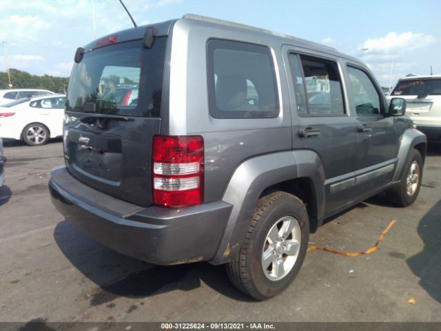 Photo 3 VIN: 1C4PJMAK3CW114563 - JEEP LIBERTY 