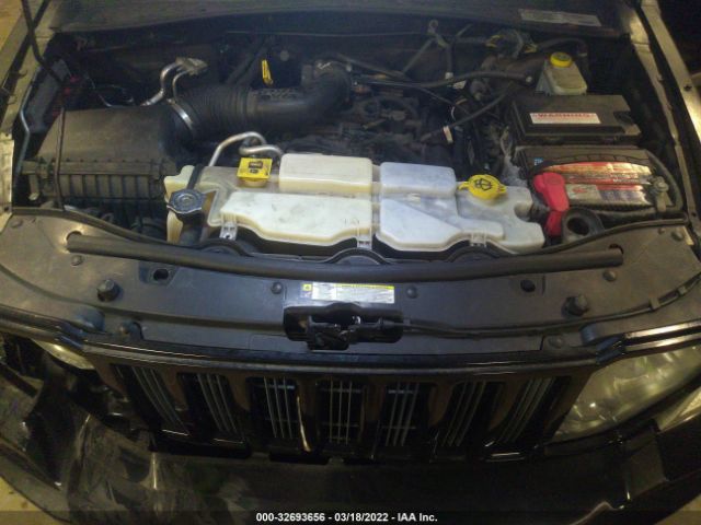 Photo 9 VIN: 1C4PJMAK3CW123148 - JEEP LIBERTY 