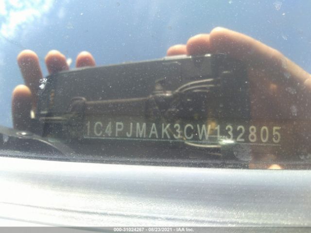 Photo 8 VIN: 1C4PJMAK3CW132805 - JEEP LIBERTY 