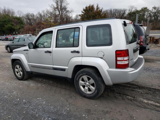 Photo 1 VIN: 1C4PJMAK3CW153704 - JEEP LIBERTY 