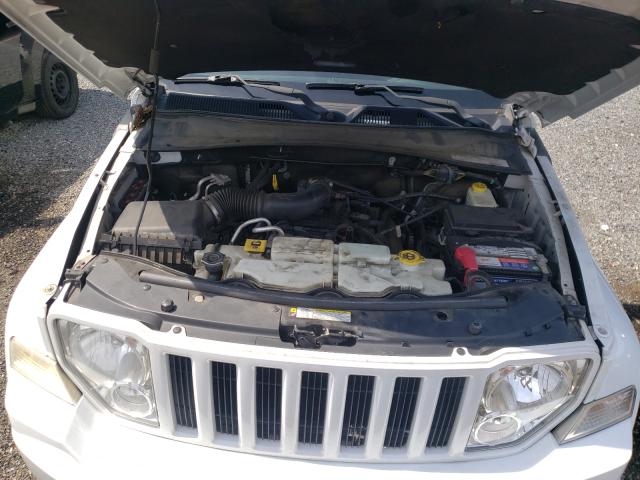 Photo 6 VIN: 1C4PJMAK3CW156747 - JEEP LIBERTY SP 