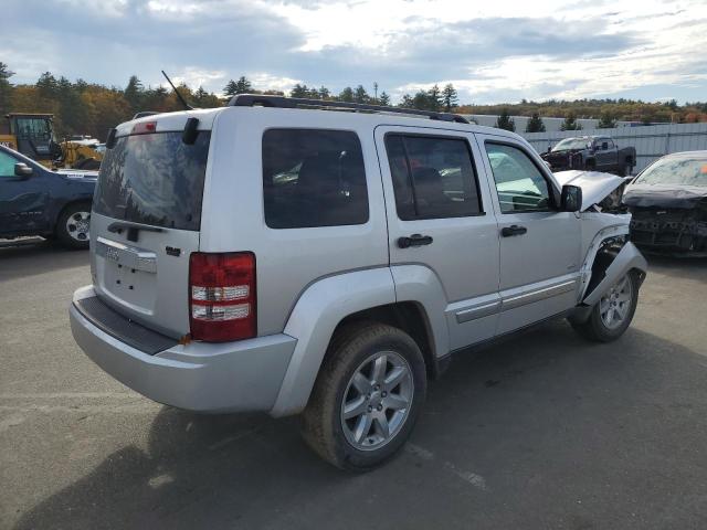 Photo 2 VIN: 1C4PJMAK3CW204358 - JEEP LIBERTY 