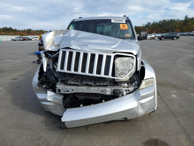 Photo 4 VIN: 1C4PJMAK3CW204358 - JEEP LIBERTY 