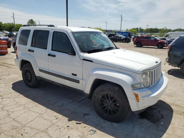 Photo 3 VIN: 1C4PJMAK4CW103586 - JEEP LIBERTY 