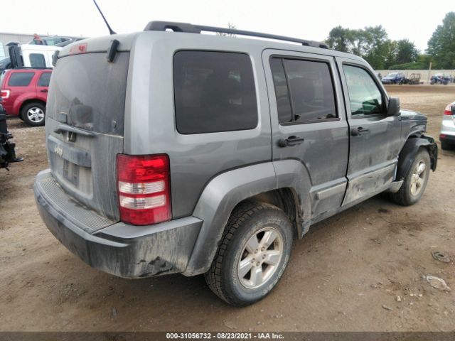 Photo 3 VIN: 1C4PJMAK4CW107783 - JEEP LIBERTY 